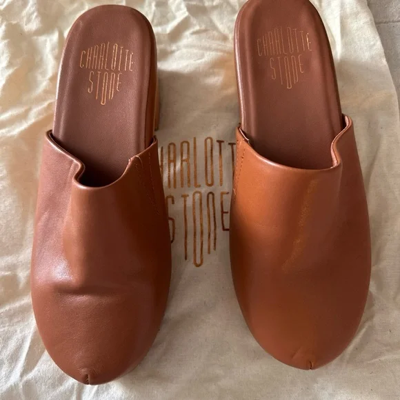 Charlotte Stone Martino Leather Clogs size 7 - Picture 3 of 8